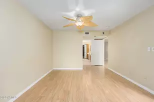 12222 N Paradise Vlg Pkwy S, Phoenix, AZ 85032 - Photo 11
