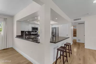 5918 S Jentilly Lane, Tempe, AZ 85283 - Photo 5