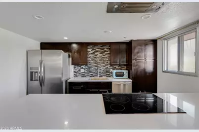 1901 E Missouri Avenue #204, Phoenix, AZ 85016 - Photo 9
