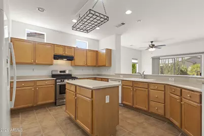 15153 W Cactus Ridge Way, Surprise, AZ 85374 - Photo 15