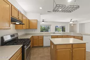15153 W Cactus Ridge Way, Surprise, AZ 85374 - Photo 11