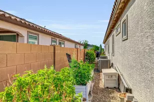 7696 W Honeysuckle Dr, Peoria, AZ 85383 - Photo 29
