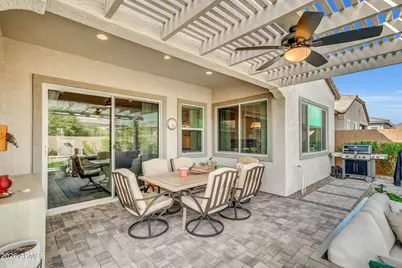 7696 W Honeysuckle Drive, Peoria, AZ 85383 - Photo 11