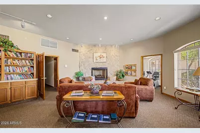 9151 W Greenway Road #226, Peoria, AZ 85381 - Photo 25