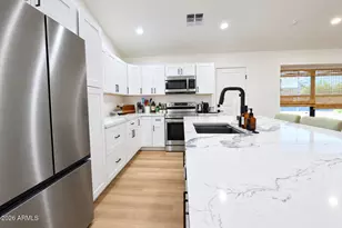 801 W Ross Ave, Phoenix, AZ 85027 - Photo 7
