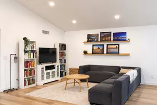 801 W Ross Ave, Phoenix, AZ 85027 - Photo 9