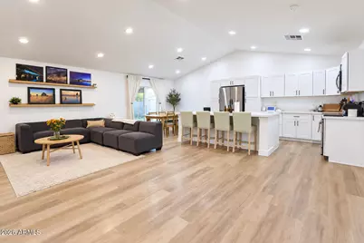 801 W Ross Avenue, Phoenix, AZ 85027 - Photo 3