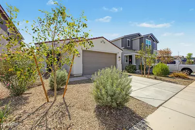 17277 W Daley Lane, Surprise, AZ 85387 - Photo 3