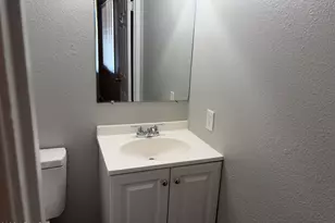 2044 W Roeser Rd, Phoenix, AZ 85041 - Photo 9