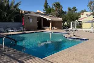 1012 E Highland Ave, Phoenix, AZ 85014 - Photo 17