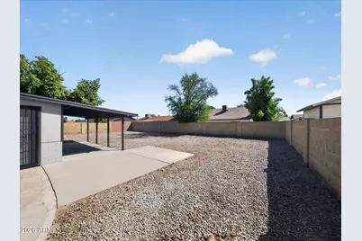 2745 W Bluefield Avenue, Phoenix, AZ 85053 - Photo 37