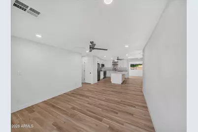 2745 W Bluefield Avenue, Phoenix, AZ 85053 - Photo 7