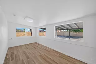 2745 W Bluefield Ave, Phoenix, AZ 85053 - Photo 19