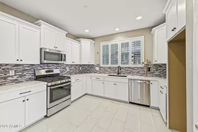 29051 N 125th Lane, Peoria, AZ 85383 - Photo 13