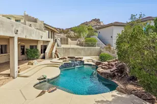 1121 E Country Gables Dr, Phoenix, AZ 85022 - Photo 71