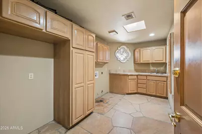 1121 E Country Gables Drive, Phoenix, AZ 85022 - Photo 43