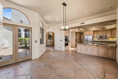 1121 E Country Gables Drive, Phoenix, AZ 85022 - Photo 19