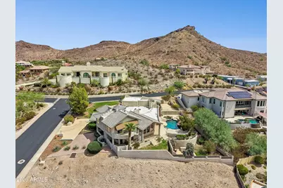 1121 E Country Gables Drive, Phoenix, AZ 85022 - Photo 77
