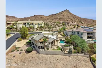 1121 E Country Gables Drive, Phoenix, AZ 85022 - Photo 73