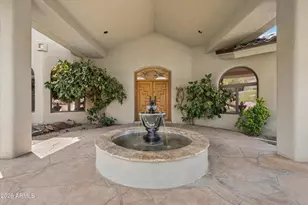 1121 E Country Gables Dr, Phoenix, AZ 85022 - Photo 5