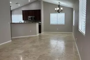 3926 E Graythorn St, Phoenix, AZ 85044 - Photo 3