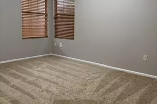 3926 E Graythorn St, Phoenix, AZ 85044 - Photo 13