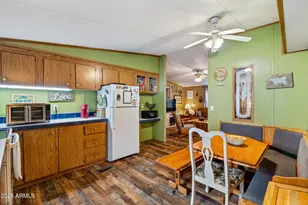 2032 Bald Eagle Ct, Overgaard, AZ 85933 - Photo 13