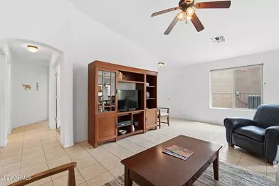 3043 E Peach Tree Drive, Chandler, AZ 85249 - Photo 7