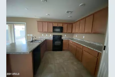 6838 E Posada Circle, Mesa, AZ 85212 - Photo 9