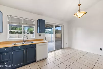 5546 W Shangri La Road, Glendale, AZ 85304 - Photo 7