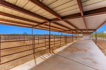 40805 N 254th Avenue, Morristown, AZ 85342 - Photo 7