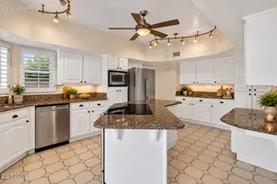 3729 E Nambe Ct, Phoenix, AZ 85044 - Photo 9