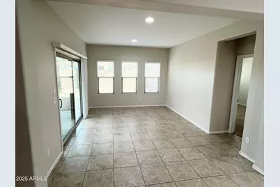 17870 W Hadley Street, Goodyear, AZ 85338 - Photo 7
