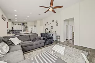 7517 E Osage Ave, Mesa, AZ 85212 - Photo 15