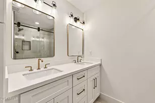 540 E Estero Ln, Litchfield Park, AZ 85340 - Photo 45