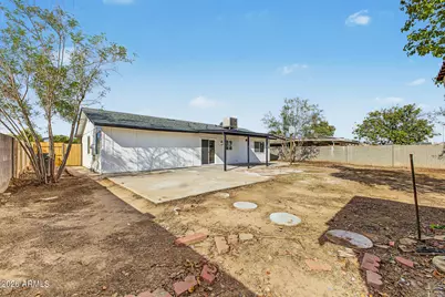 10819 W Turney Avenue, Phoenix, AZ 85037 - Photo 25