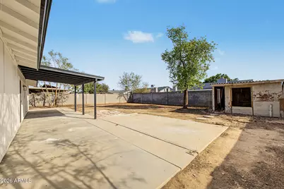 10819 W Turney Avenue, Phoenix, AZ 85037 - Photo 21