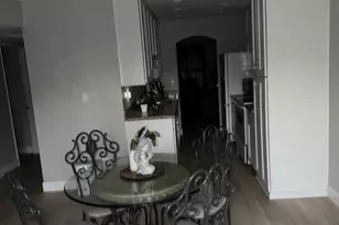 2502 N 22nd Dr, Phoenix, AZ 85009 - Photo 3
