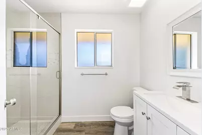 10927 W Peoria Avenue, Sun City, AZ 85351 - Photo 25