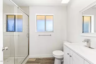 10927 W Peoria Ave, Sun City, AZ 85351 - Photo 25
