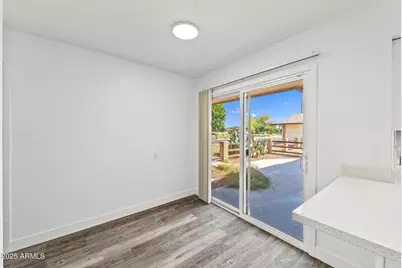 10927 W Peoria Avenue, Sun City, AZ 85351 - Photo 19