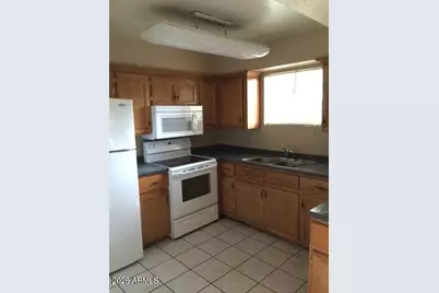 1701 E Pepper Circle #2, Mesa, AZ 85203 - Photo 3