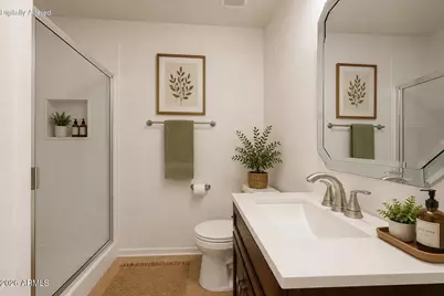 10249 N 12th Place #2, Phoenix, AZ 85020 - Photo 17
