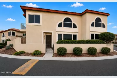 10249 N 12th Place #2, Phoenix, AZ 85020 - Photo 1