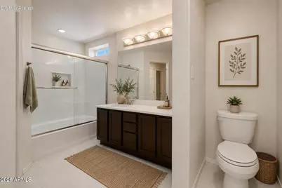 10249 N 12th Place #2, Phoenix, AZ 85020 - Photo 13