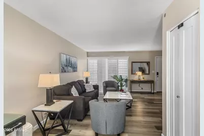 4610 N 68th Street #416, Scottsdale, AZ 85251 - Photo 5