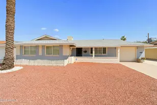 11645 N Thunderbird Rd, Sun City, AZ 85351 - Photo 3