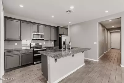 18050 W Elizabeth Avenue, Goodyear, AZ 85338 - Photo 7