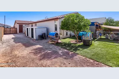 18050 W Elizabeth Avenue, Goodyear, AZ 85338 - Photo 29