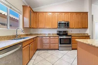 7421 S Kachina Drive, Tempe, AZ 85283 - Photo 7